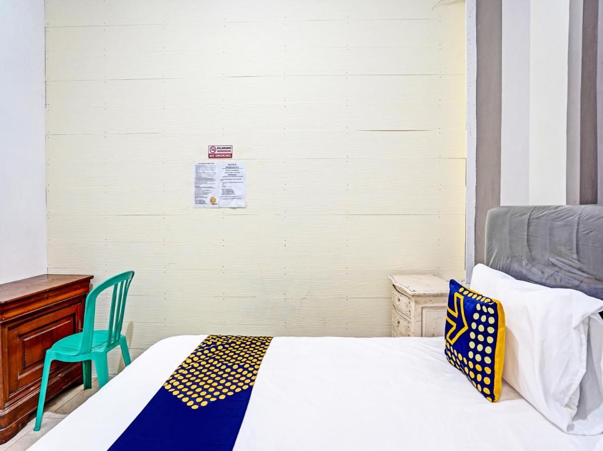 Oyo 90943 Mochi 88 Homestay Probolinggo Eksteriør bilde